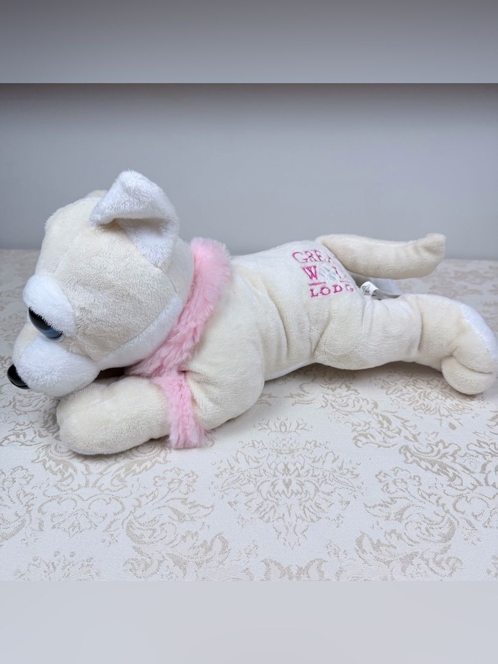 Great Wolf Lodge Cream Plush Toy with Pink Collar, 2014, Petting Zoo